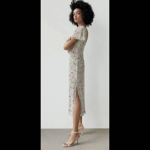 ZARA NWT SS22 WOMAN MULTICOLORED FLORAL PRINT MIDI DRESS CUT OUT size Small. - Picture 7 of 15